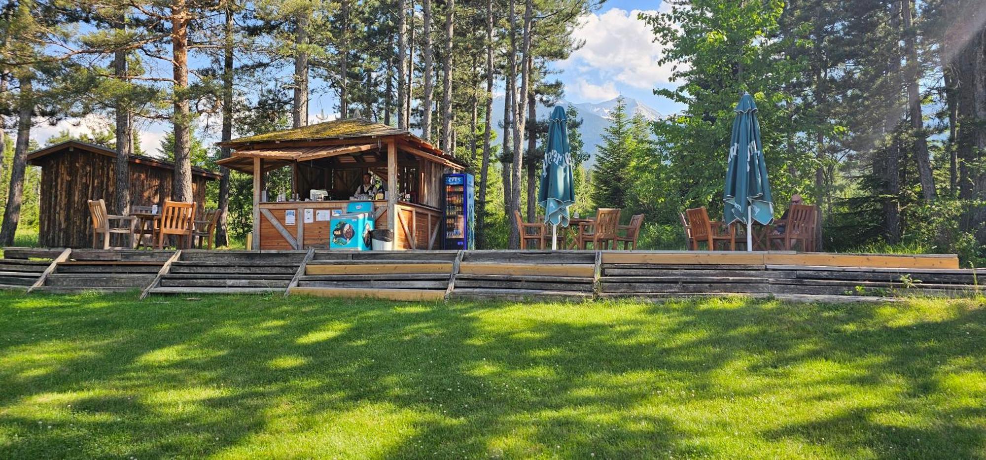 Green Peaks Suite In Pirin Golf & County Club 拉兹洛格 外观 照片